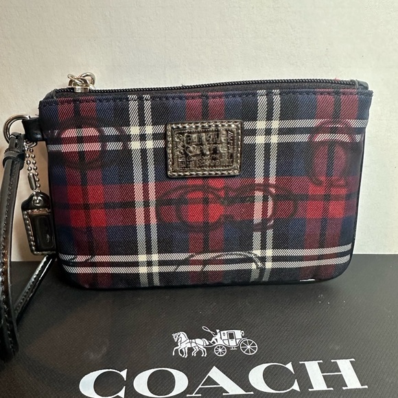 POPPY Coach Red and Blue Plaid Wristlet - Picture 1 of 7